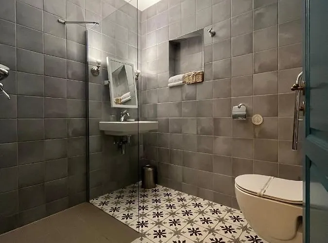 Konukevi Modra Hortenzie 4*