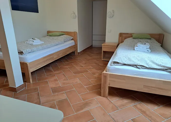 Konukevi Modra Hortenzie 4*